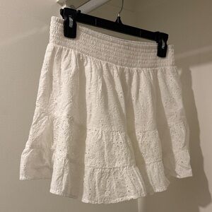 American Eagle Outfitters White Floral Skater Skirt new with tags!